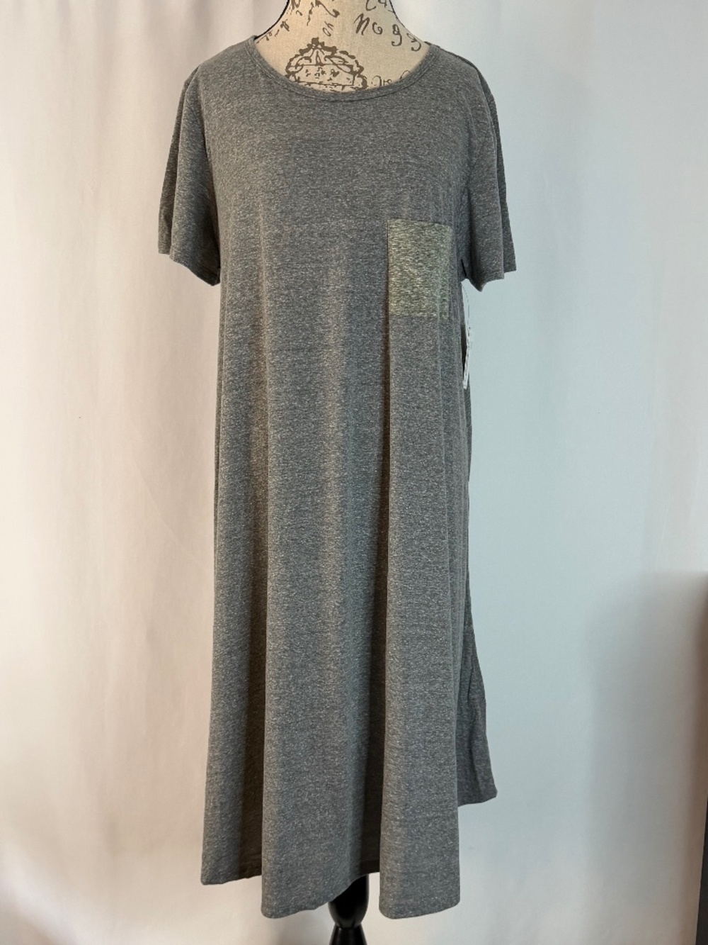 LuLaRoe Heathered Gray Carly, 2XL, NWT